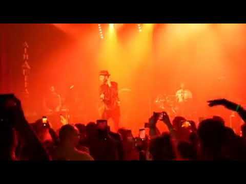 كايروكي كل حاجه بتعدي