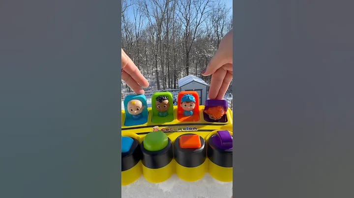 Perfect FUn CocOmelon Pop N pLay PaLS