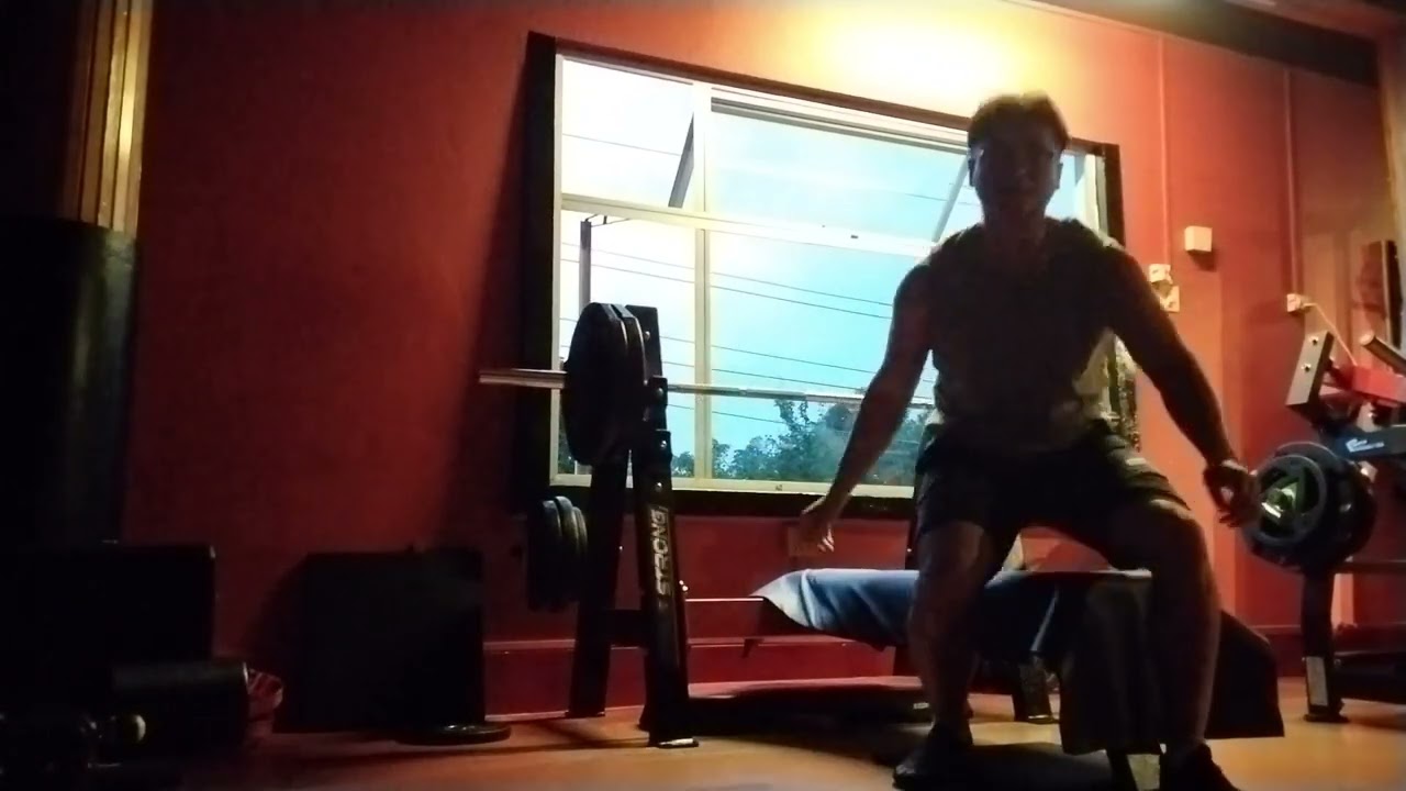 Benchpress 110kg/243lb at 84kg/185lb bw