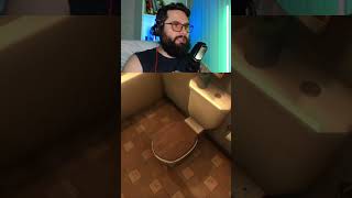 Шорохи в шкафу закончились кошмаром 😱 https://www.twitch.tv/sirius_slay