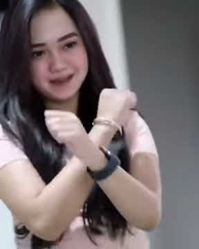 Story'Wa cewek cantik joget tiktok