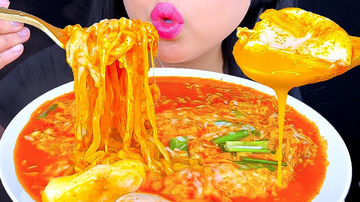 asmr soft boiled eggs and spicy noodles