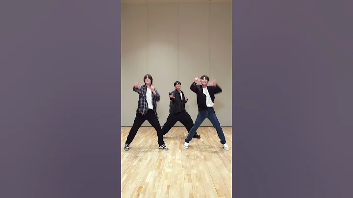 쩡국이형과 함께라면 영원히 행복해에에 💜 with #정국 선배님 #JungKook #BTS #TXT #BEOMGYU #TAEHYUN #HappilyEverAfter #shorts