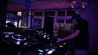 沖縄のクラブ・ディスコ・DJバー!音楽好きにオススメのお店