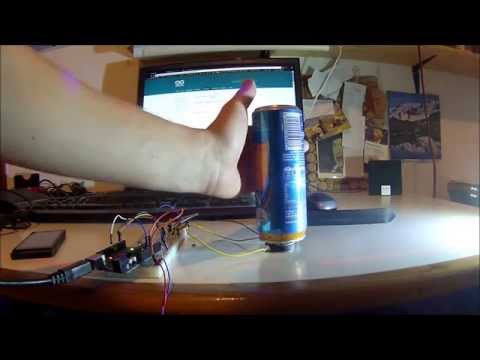 Playing with a can of tea (Arduino+CapSense Library)