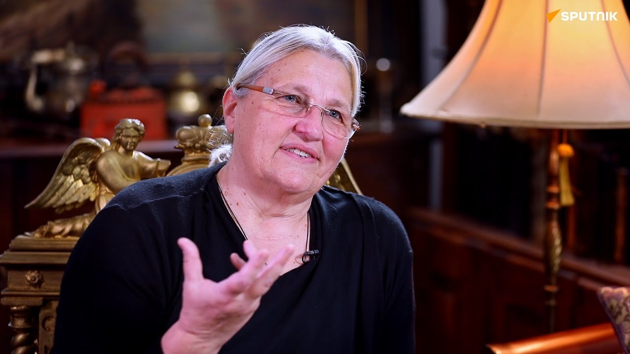 Neda Gudelj: Mati Teodora – živa teologija | Dok anđeli spavaju