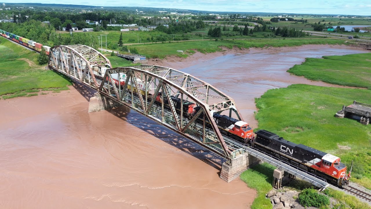Awesome Aerial 4K View! Nice Power on a Late Stack Train CN 120 ...