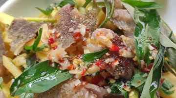 Cách làm gỏi xoài khô cá sặc 