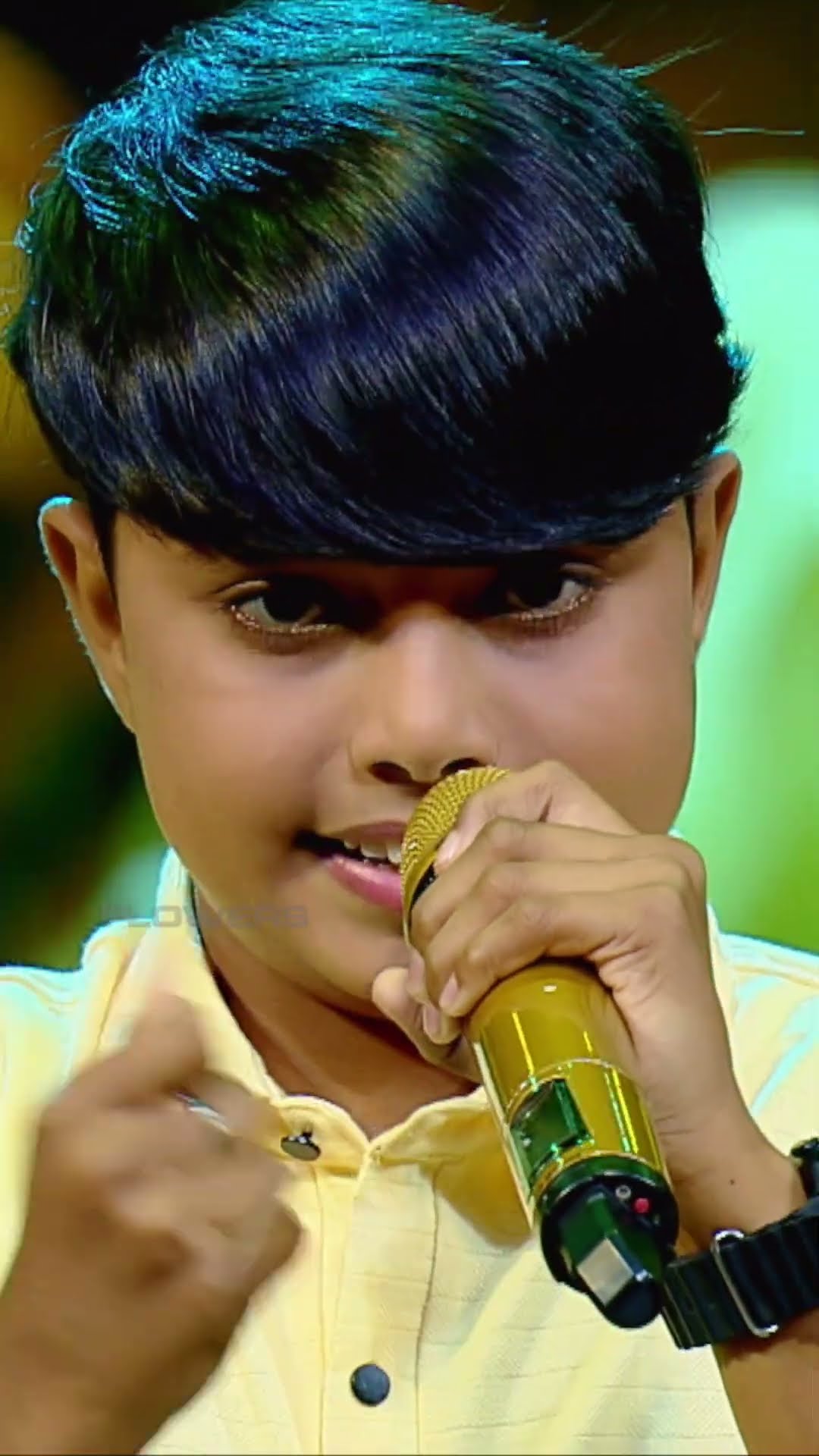 ആസ്വാദകരുടെ കാതുകളിൽ ഇമ്പമുളവാകുന്ന മനോഹര ഗാനം!