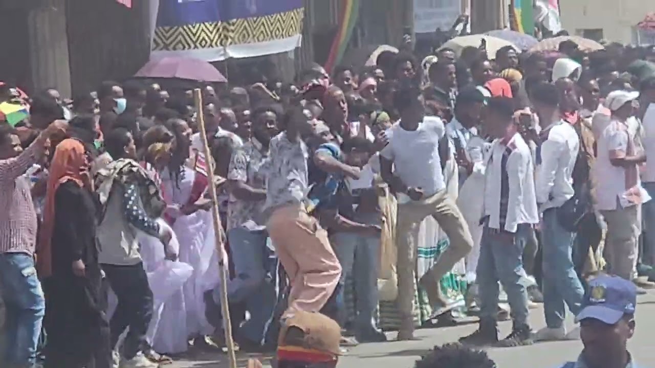 In colonial bezabi petrose square in 20th nations, nationalities and people's holiday celebration,