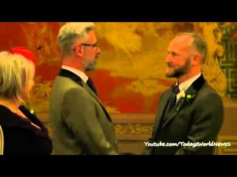 First gay couples wed as same-sex marriage is legal - YouTube