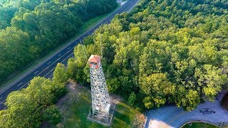 This is a drone tour of love's lookout in jacksonville texas. if you
are ever near here, it must see. music: http://www.purple-planet.com