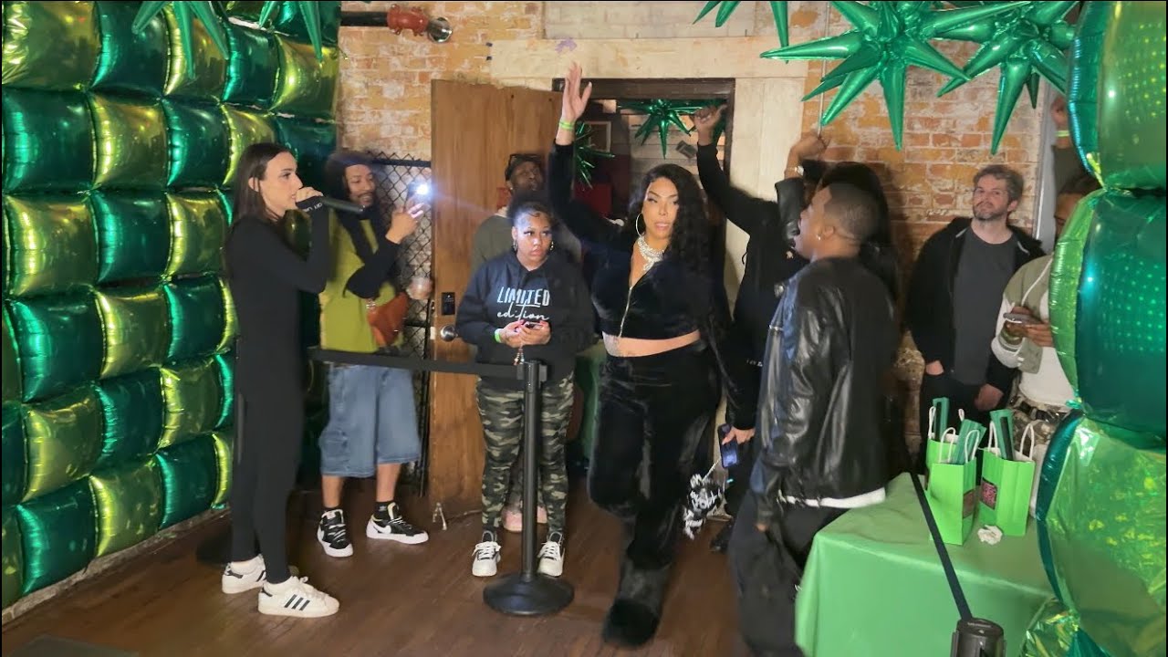 LSS @ Jenna Jacob’s Presents First Fridays : The Emerald City 