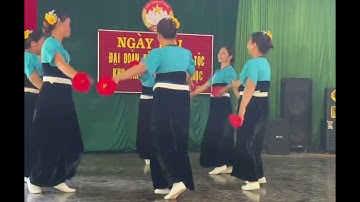 Múa ih lả ơi  -Múa Tây Bắc - Đội văn nghệ bản sập Việt, Tạ Khoa