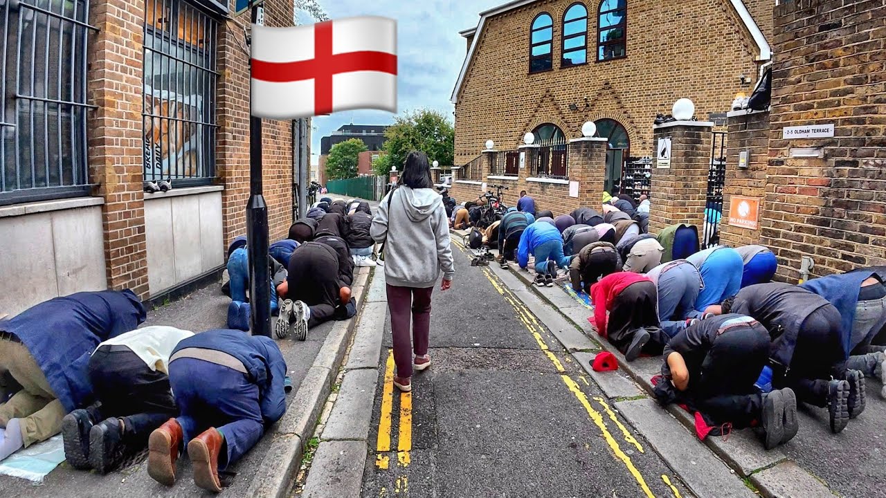 Счастливая пятница, Актон