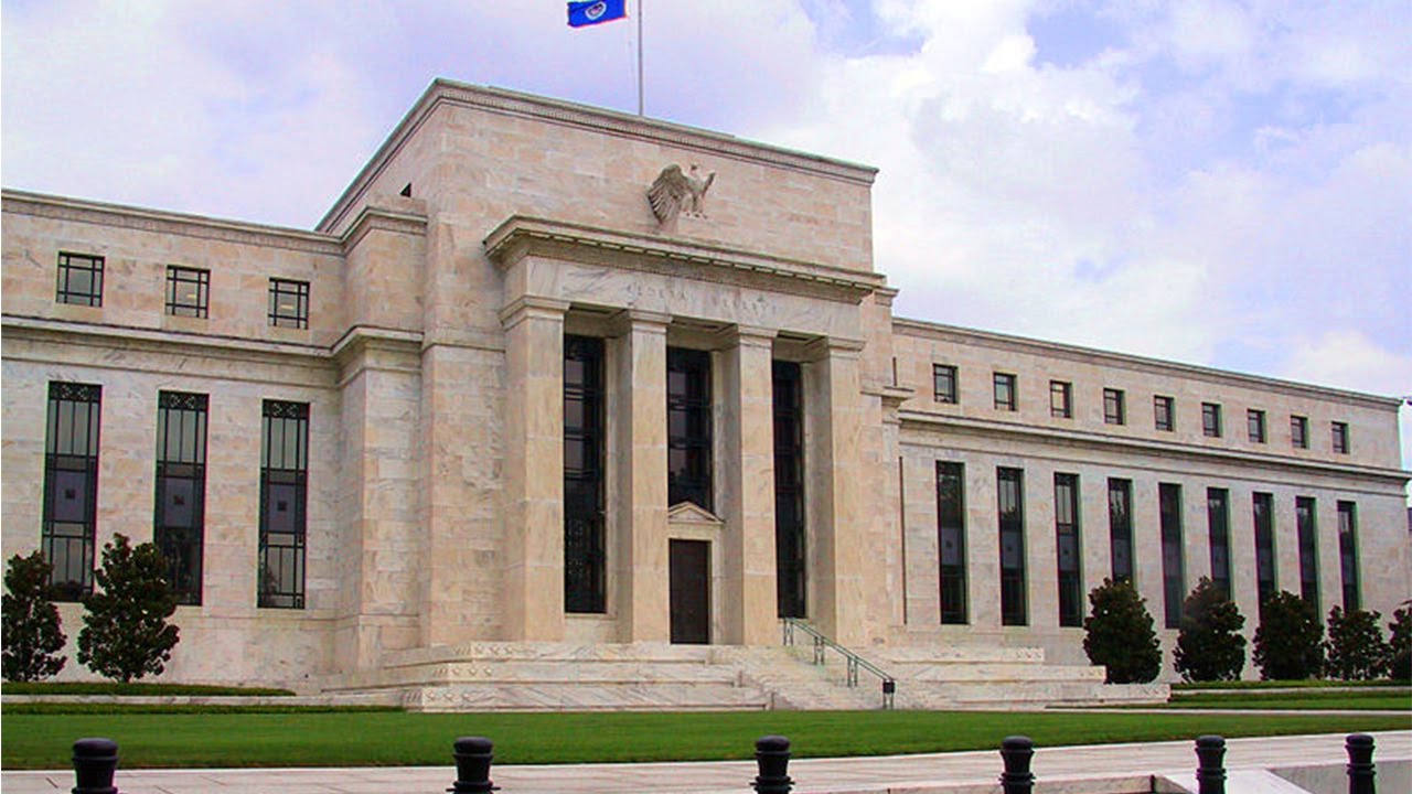 No Clues Given by Federal Reserve in April Statement as to When Rates Will Rise