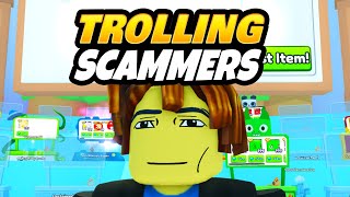 Trolling SCAMMERS in Pet Sim 99 😂