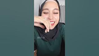 BIGO LIVE TANTE CANTIK NGAFALIN KATAK KOTAK TONGKOL