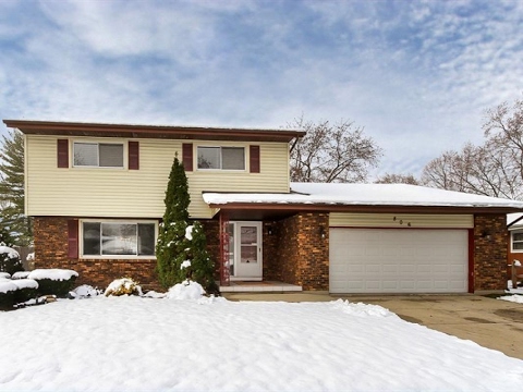 806 Hiawatha Court, Elgin, IL home video tour