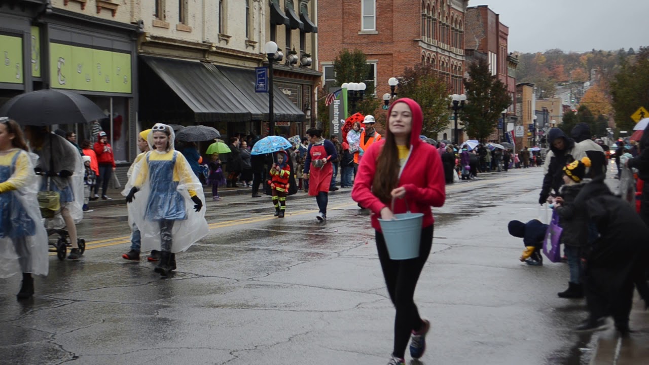 2017 Greenville, Pa., Halloween parade YouTube