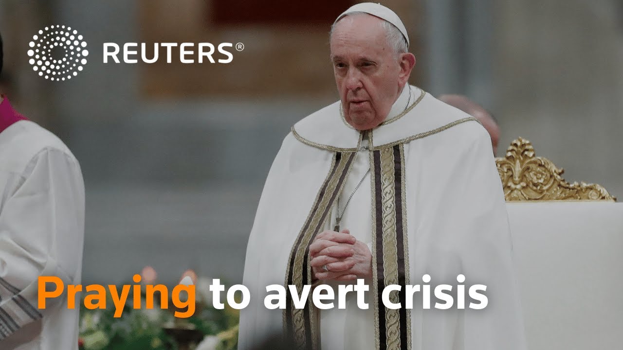 Pope leads prayer for peace over Ukraine crisis