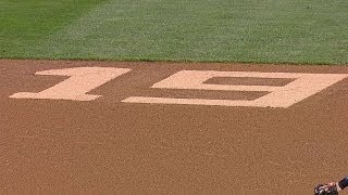 Gwynn's number is displayed on the infield