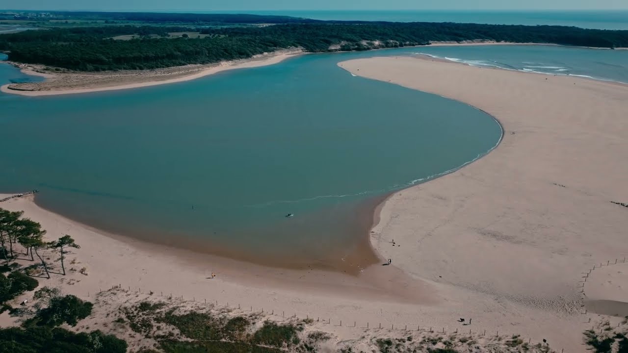 Vivez la Vendée outdoor. Découvrez le paddle avec Océane !