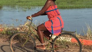 Uma das piscina natural mais atrativa do mundo/paraíso na terra /ponte de saltinho