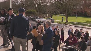PPS superintendent joins rally to get more funding for teachers, classrooms