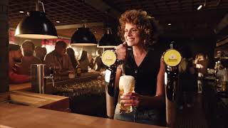 Ариана Светло feat. Бат Венци  - Сѝпи малко [Official Video]