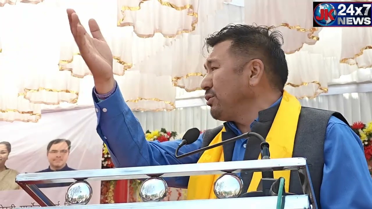 Delhi CM Lays Foundation Stone for Foot Overbridge at Ladakh Budh Vihar New Delhi 