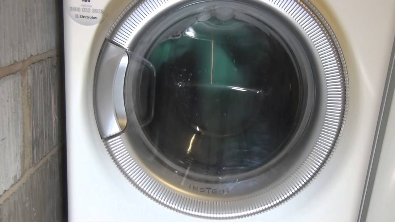 Electrolux Time Manager Handwash cycle Final spin 1000rpm (pt 5 of