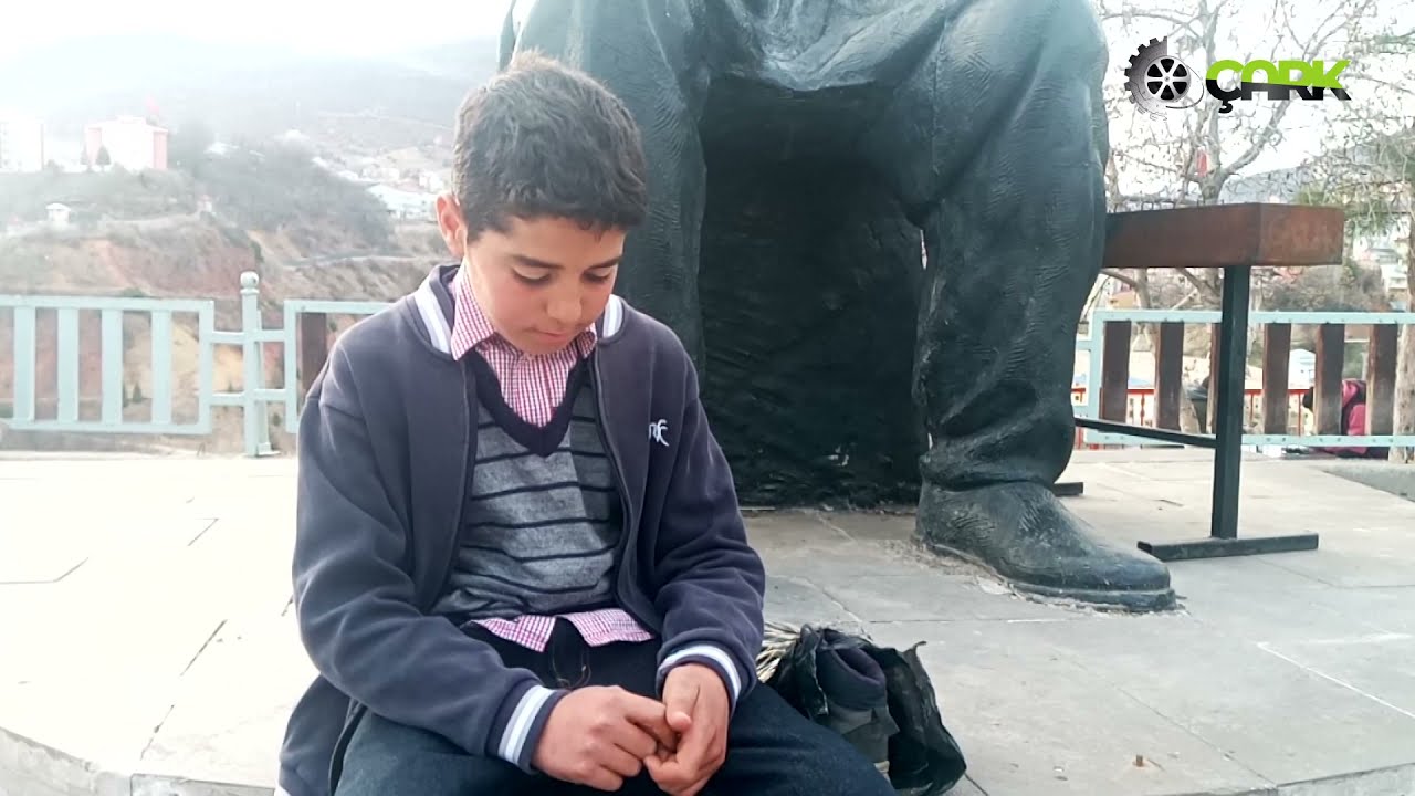 Şiar'ın ana dili ile imtihanı