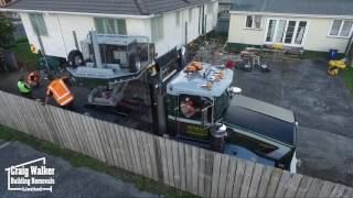 Timelapse House lifted onto truck