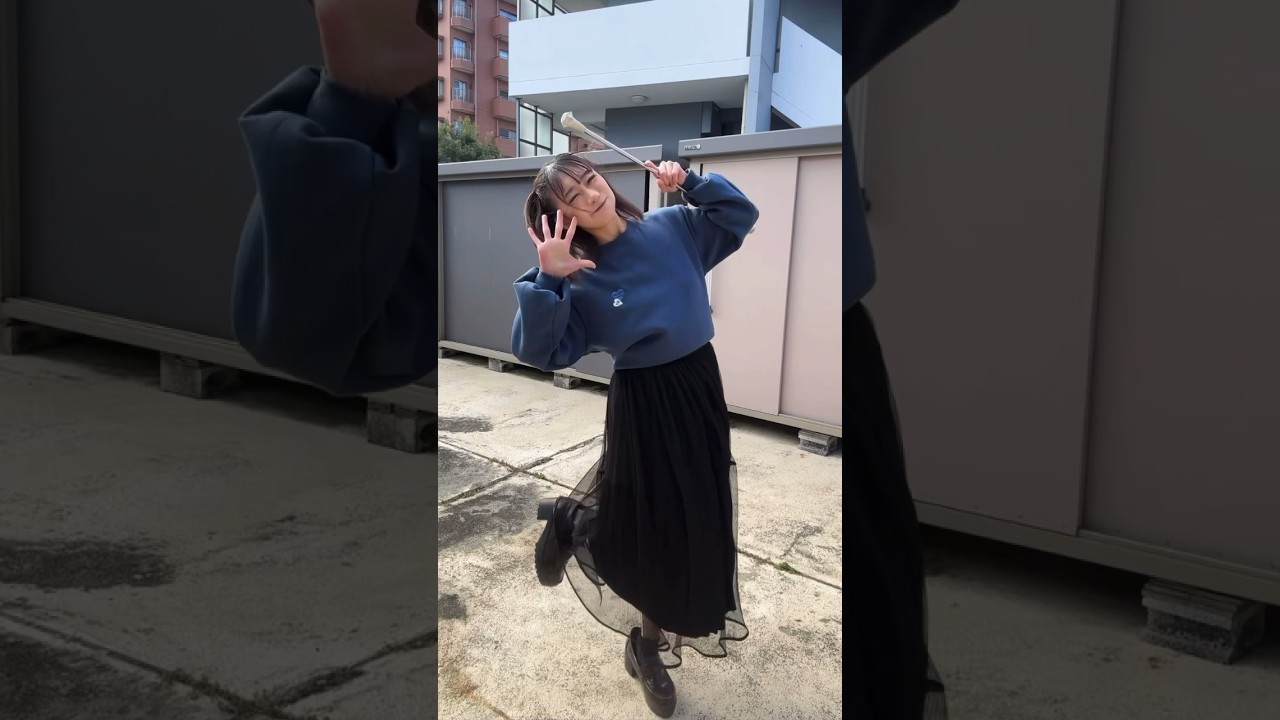 バトントワリング元日本代表のLook at me! - YouTube