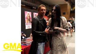 Actor Jamie Campbell Bower gets starstruck meeting a cosplayer