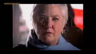WOOLWORTHS CHRISTMAS TV ADVERT 2000 2 for £22 cd's richard whiteley ITV LONDON HD 1080P
