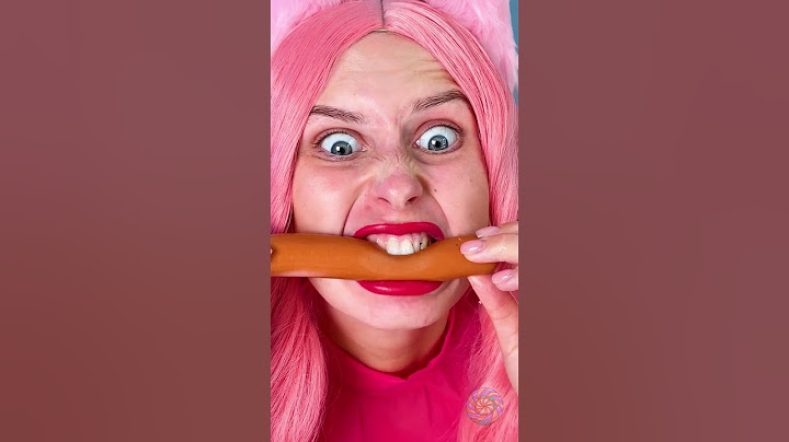 خدعة السندويش الفارغ! أكلت جميع النقانق وتركت الكعكات فارغة! 🌭🤪