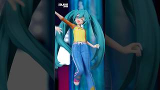 Hatsune Miku Is Now A Y2K Queen