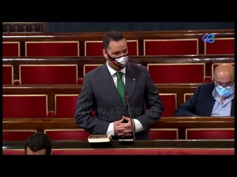 Arbona propone la concesión de la Cruz de San Fernando a la Legión con motivo de su centenario