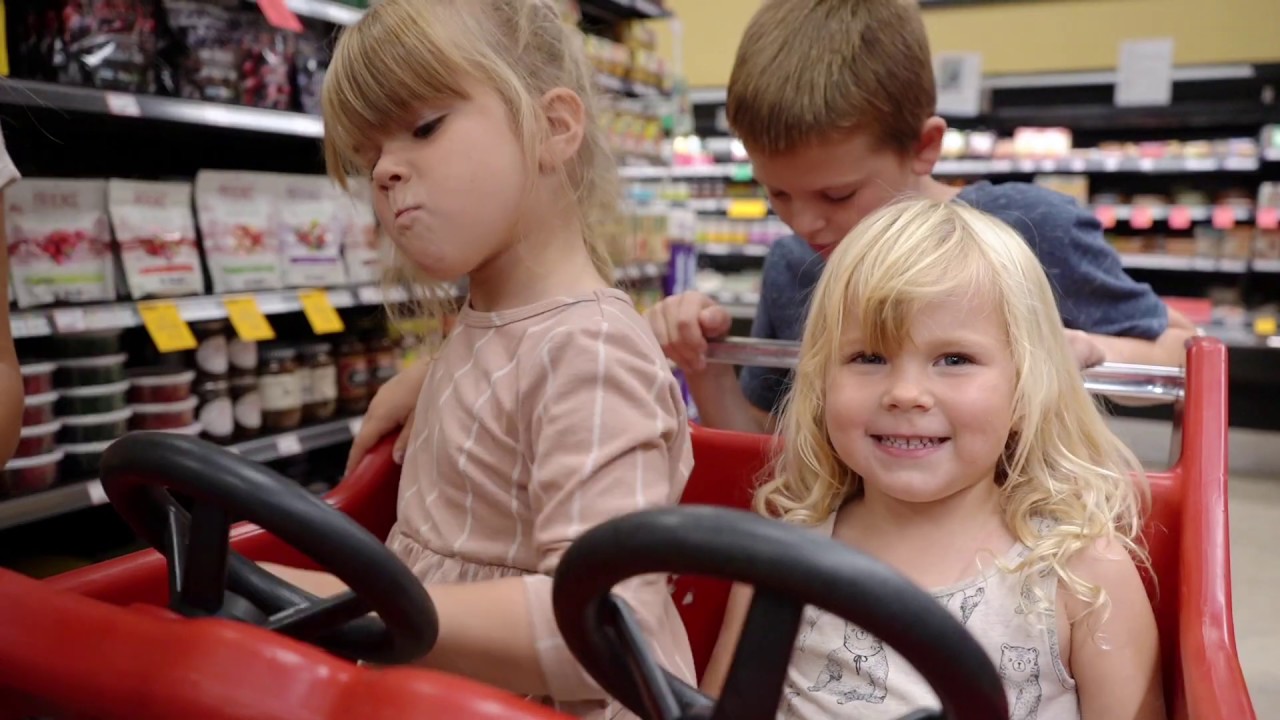 Taking the Kids Grocery Shopping at Choices Markets
