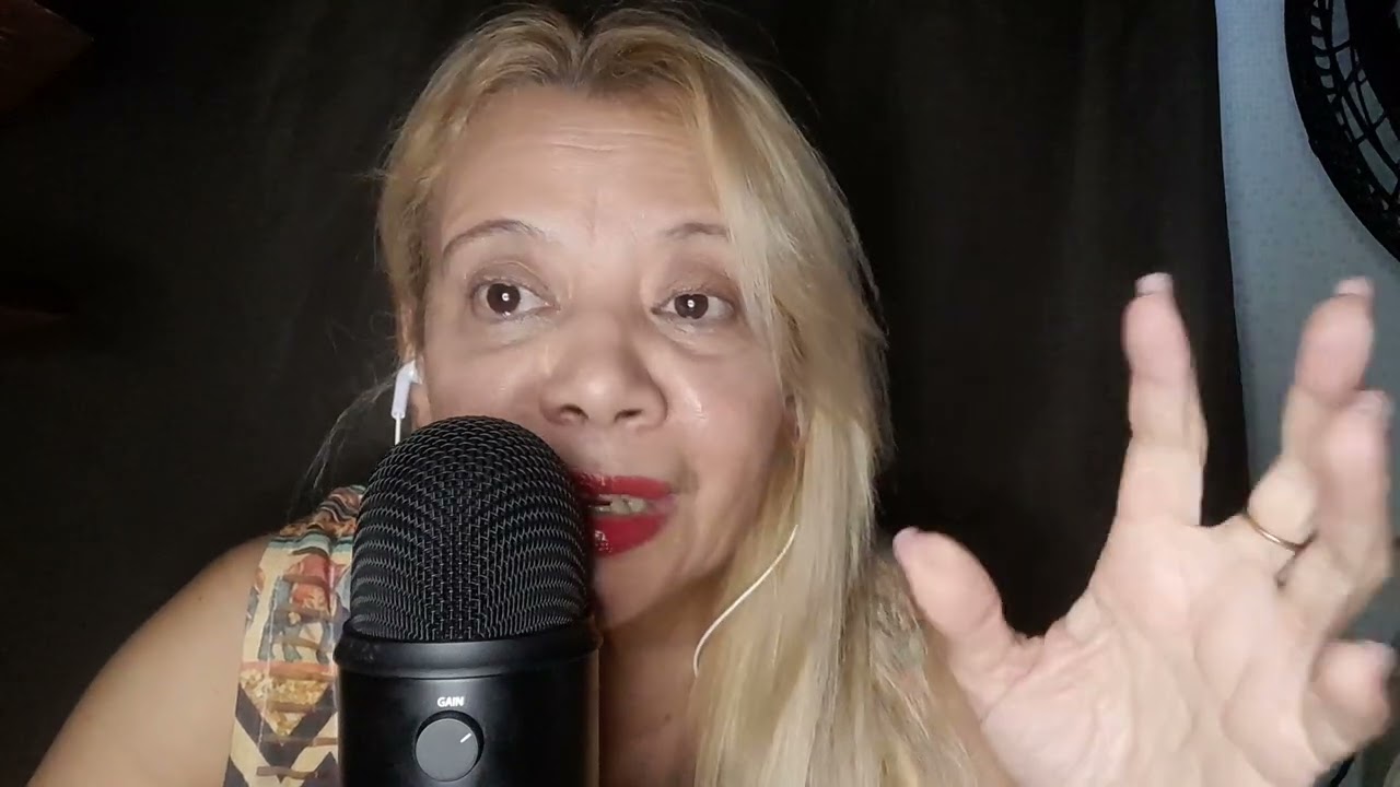 ASMR :  Respondendo perguntas.  com sons de boca. Pará  dormir e relaxar.  😴😴