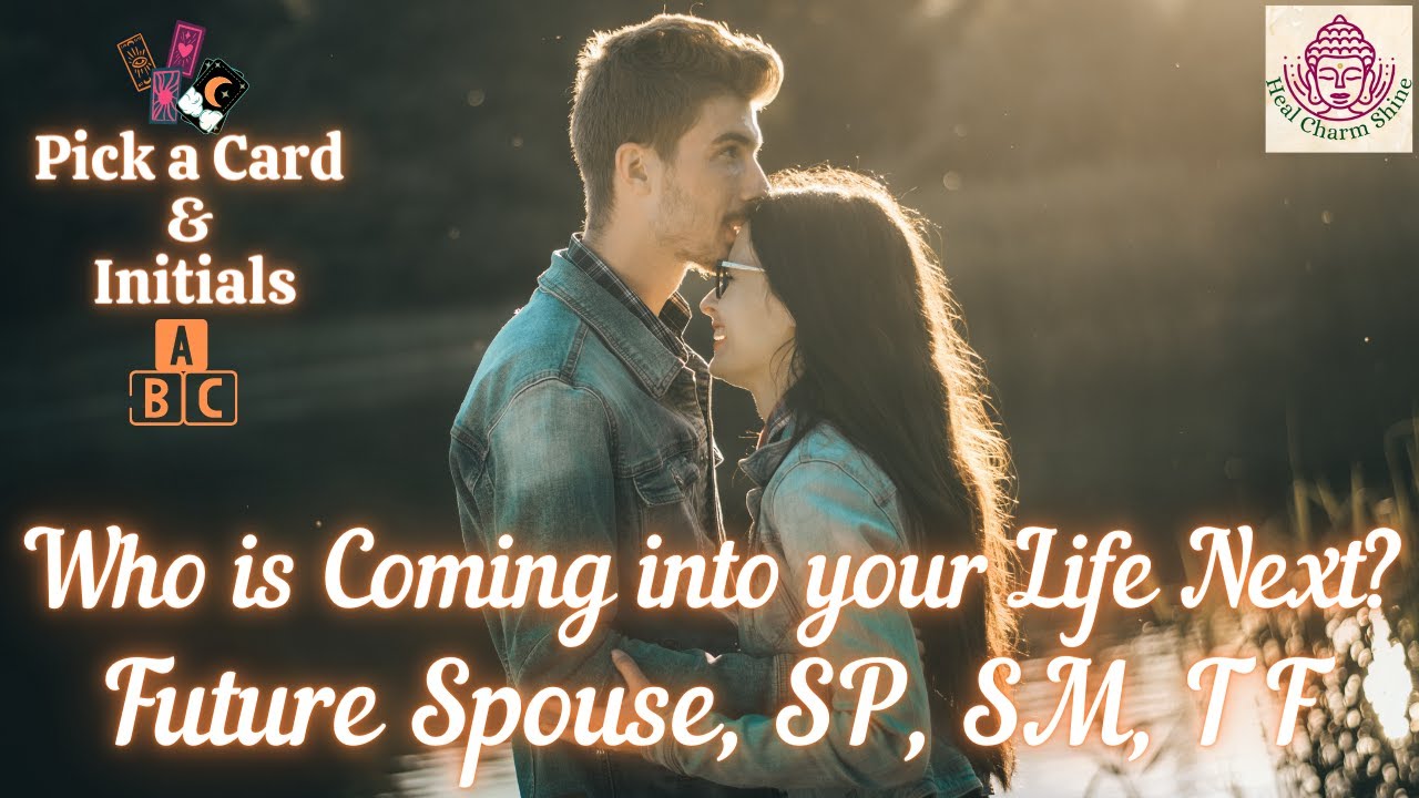 Who Is Coming Into Your Life Next? FS/ SP/ SM/ TF💍💖|🔮Pick a Card & Initials💖|💍Future Spouse Series💖