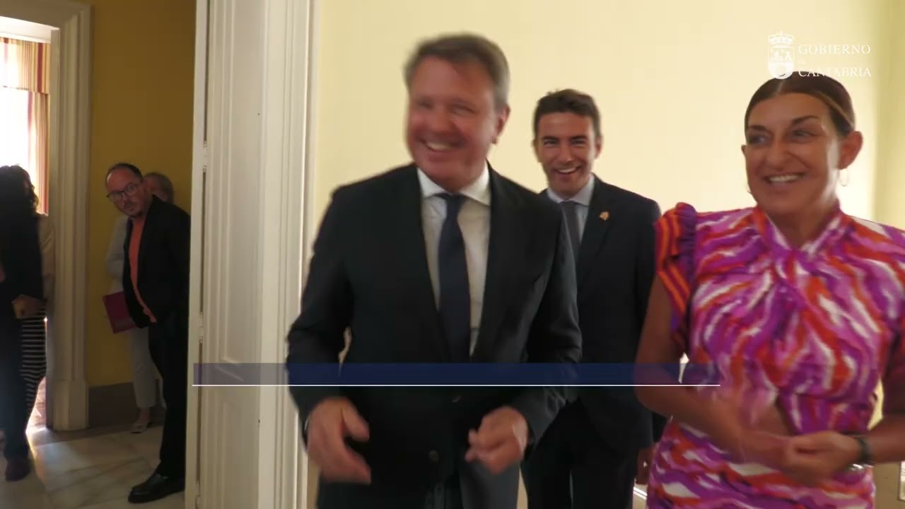El Gobierno firma con ADIF, Reinosa y Campoo de Enmedio el convenio para preparar la llegada del AVE