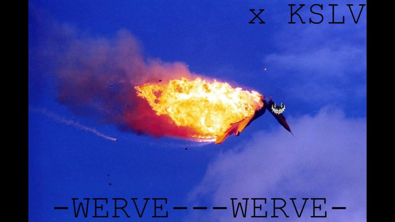 вертолеты ми24 крушение. самолет горит в небе. самолет горит в небе. падающий горящий самолет. миг 25 катапультирование.