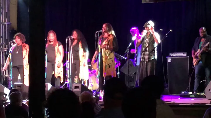 Alan McCrary and the McCrary Sisters