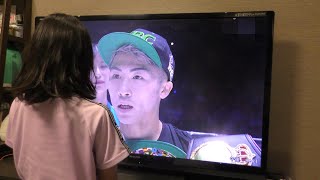 Naoya Inoue VS Nonito Donaire's Battle Excited Girl