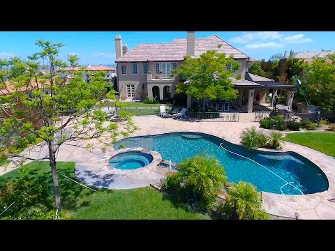 Paradise at The Oaks | 25510 Prado de Azul