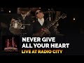 Miniature de la vidéo de la chanson Never Give All Your Heart