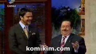Beyazıt Öztürk Ve Zekeriya Hoca--- Komi̇k Konuşma